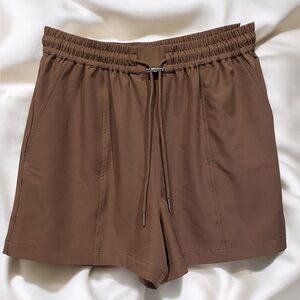 🤎 Varley Edmond - Taupe Stone Short  - HTF